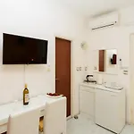 Balic - Zf Hvar Pensionat 3*