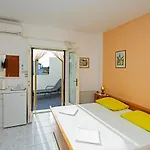 Pensionat Balic - Zf Hvar 3*