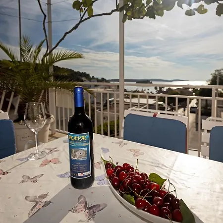 Affittacamere Balic - Zf Hvar