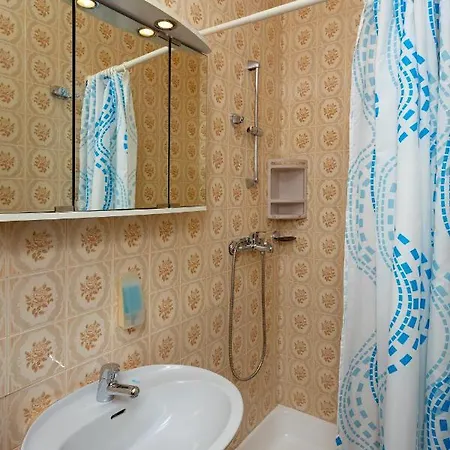 Affittacamere Balic - Zf Hvar 3*