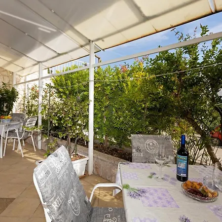 Balic - Zf Hvar ゲストハウス