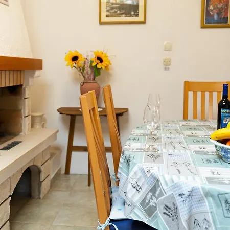 Balic - Zf Hvar ゲストハウス フヴァル