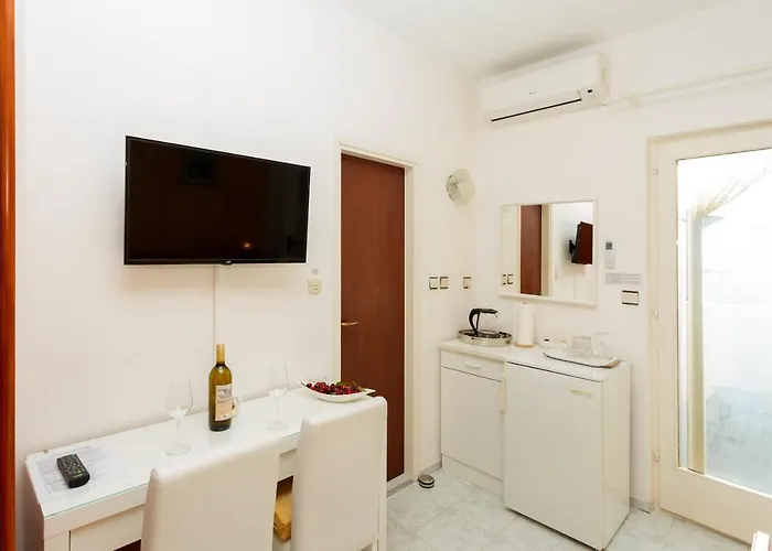 Balic - Zf Hvar Penzion 3*