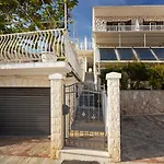 Balic - Zf Hvar Pensión Hvar Town