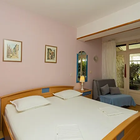 Balic - Zf Hvar Pensión Hvar Town